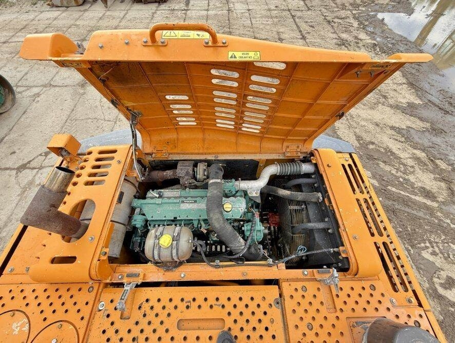 Volvo EC290CL - Гусеничный экскаватор: фото 3 Volvo EC290CL - Гусеничный экскаватор: фото 3