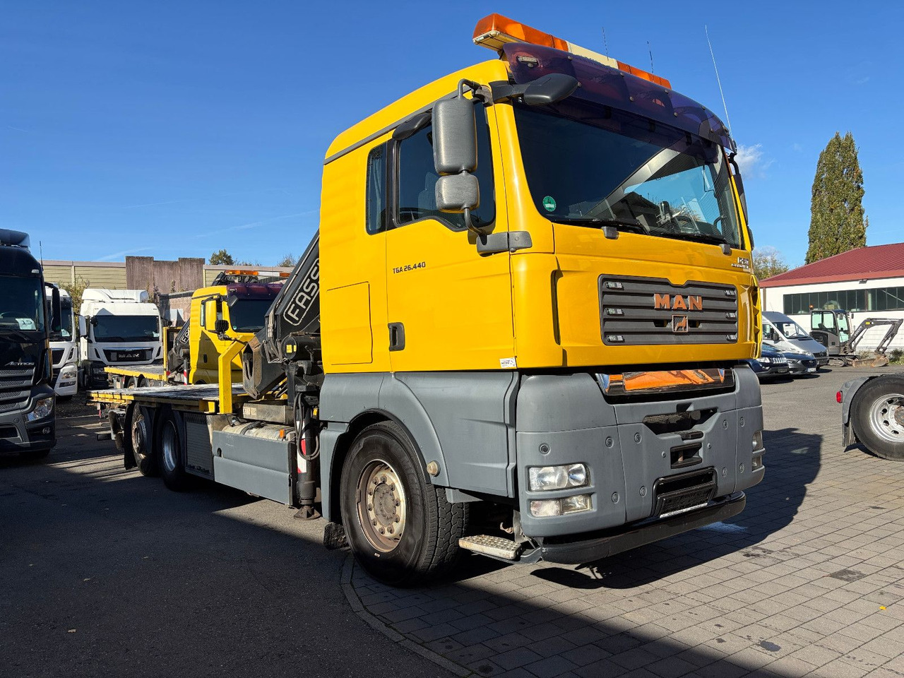 MAN TGA 26.440 FASSI F450AXP Containerauf./Lenkachse - Автоманипулятор: фото 3 MAN TGA 26.440 FASSI F450AXP Containerauf./Lenkachse - Автоманипулятор: фото 3