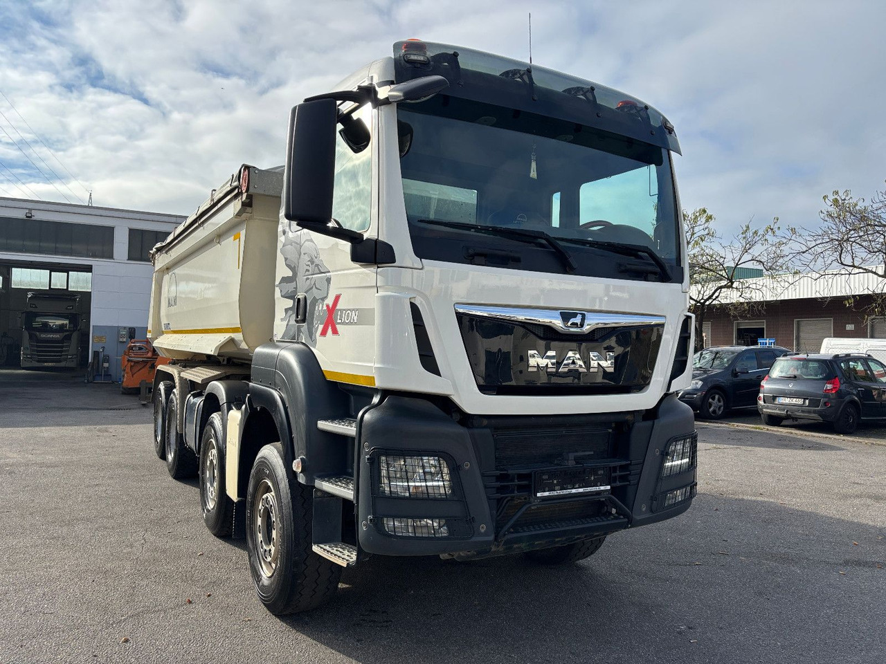 MAN TGS41.510 8x4 Schmitz Muldenkipper Retarder/19m³ - Самосвал: фото 3 MAN TGS41.510 8x4 Schmitz Muldenkipper Retarder/19m³ - Самосвал: фото 3