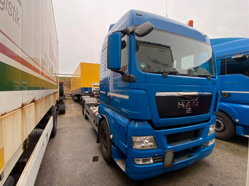 MAN TGX 26.440 EEV /Retarder/Lift/StandHei/2 Stück - Грузовик-контейнеровоз/ Сменный кузов: фото 3 MAN TGX 26.440 EEV /Retarder/Lift/StandHei/2 Stück - Грузовик-контейнеровоз/ Сменный кузов: фото 3