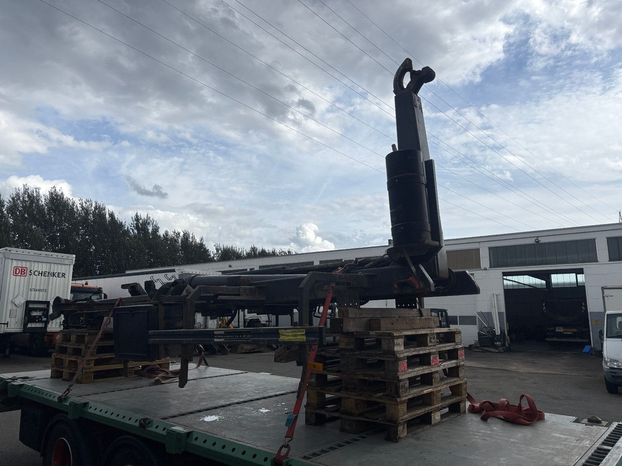 Meiller Aufbau RK 20-60/20.000Kg/260bar - Крюковой мультилифт: фото 1 Meiller Aufbau RK 20-60/20.000Kg/260bar - Крюковой мультилифт: фото 1