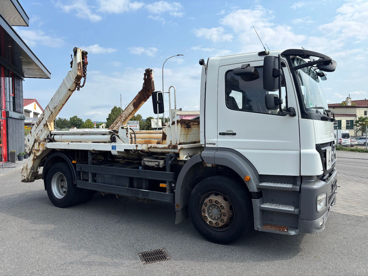 Mercedes-Benz 1833 Meiller kein 1840 - Самосвал: фото 3 Mercedes-Benz 1833 Meiller kein 1840 - Самосвал: фото 3