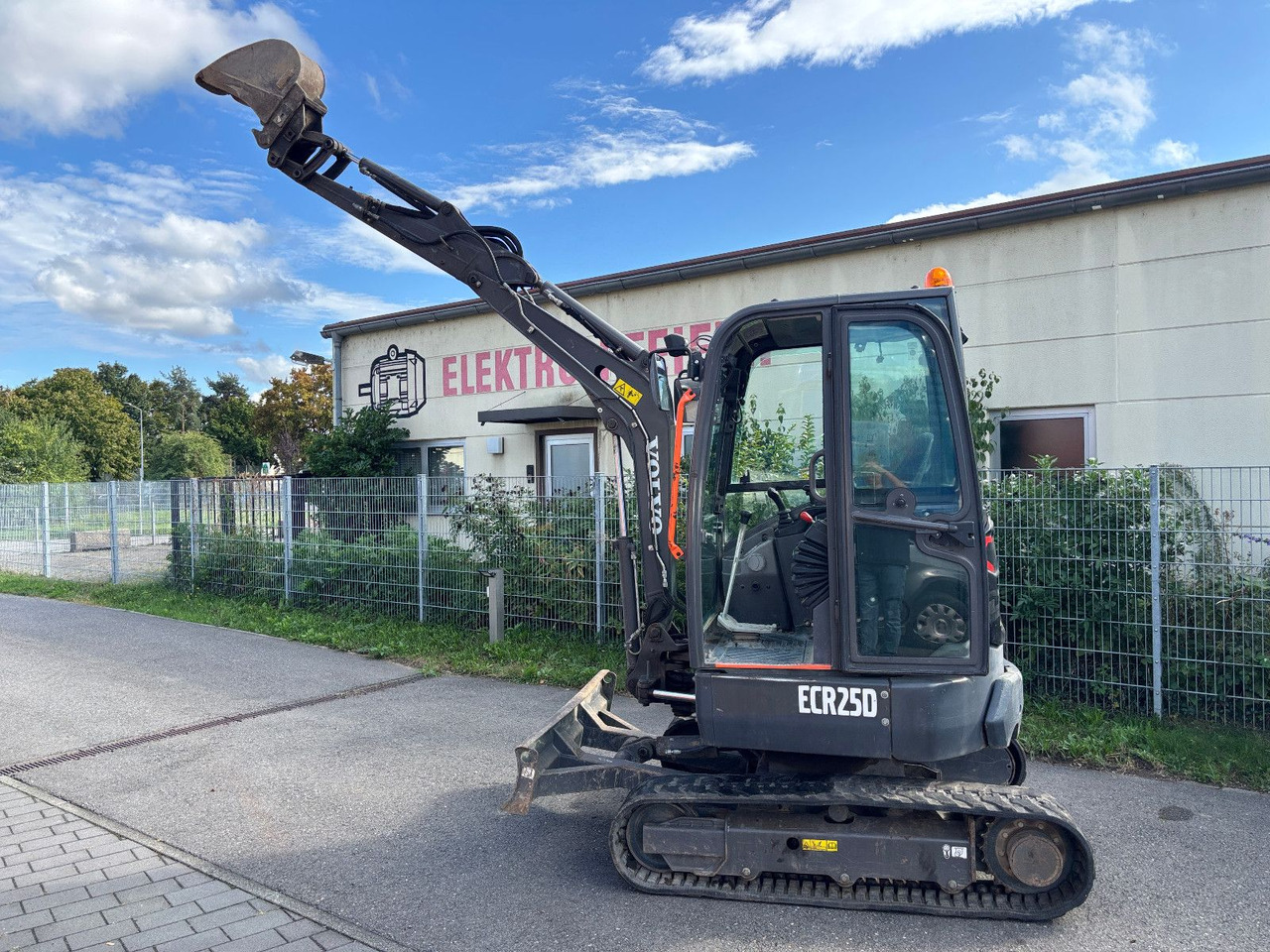 Volvo ECR 25 D - Мини-экскаватор: фото 2 Volvo ECR 25 D - Мини-экскаватор: фото 2