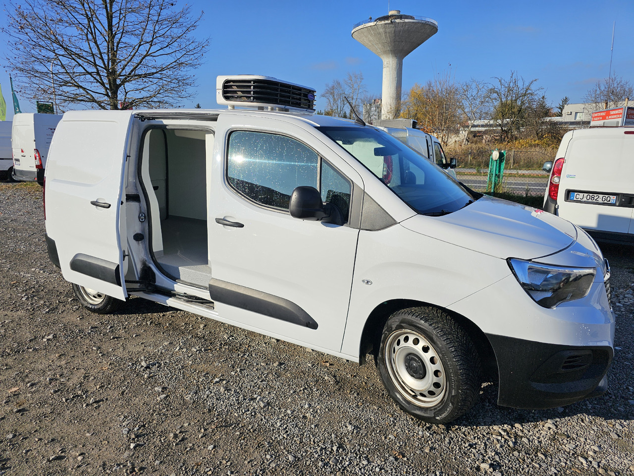 OPEL COMBO MAXI LONG CHLODNIA MROZNIA CARRIER KLIMA EURO6 - Малотоннажный рефрижератор: фото 4 OPEL COMBO MAXI LONG CHLODNIA MROZNIA CARRIER KLIMA EURO6 - Малотоннажный рефрижератор: фото 4