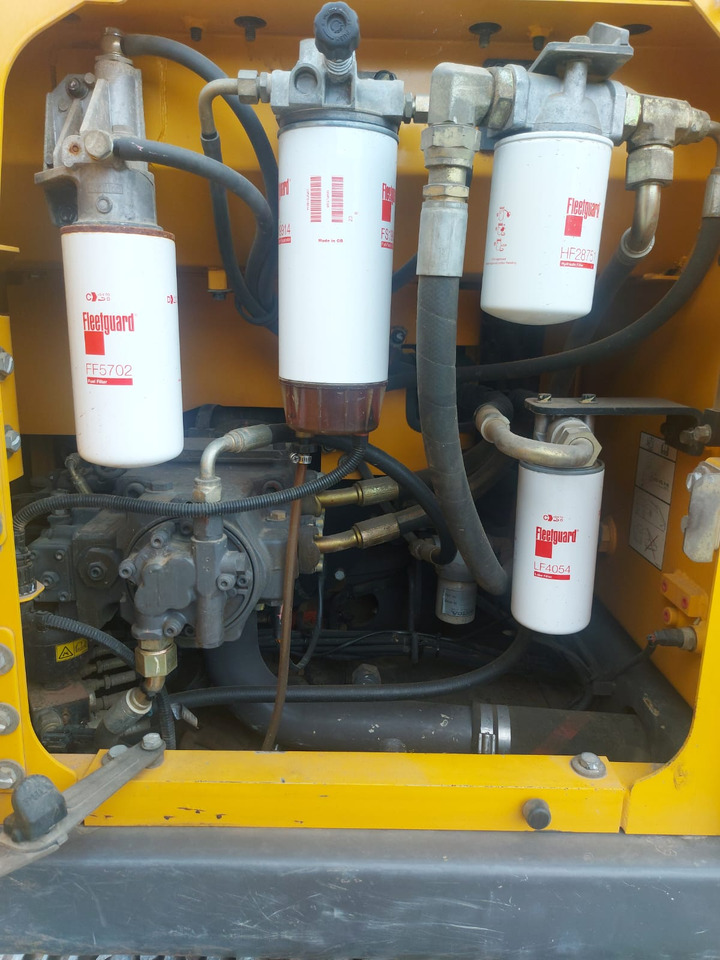 Volvo EC 140 DL - Гусеничный экскаватор: фото 5 Volvo EC 140 DL - Гусеничный экскаватор: фото 5