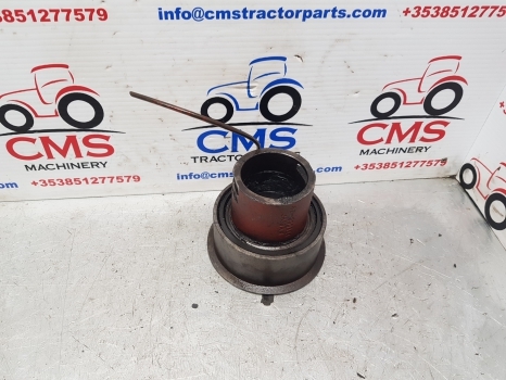 Case David Brown 1690, 1594 Pto Clutch Release Bearing Carrier K200354, 200354 - Сцепление и запчасти для Сельскохозяйственной техники: фото 1 Case David Brown 1690, 1594 Pto Clutch Release Bearing Carrier K200354, 200354 - Сцепление и запчасти для Сельскохозяйственной техники: фото 1