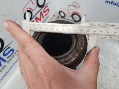 Case David Brown 1690, 1694, 1590, 1594 Clutch Release Bearing Carrier K200355 - Сцепление и запчасти для Сельскохозяйственной техники: фото 5 Case David Brown 1690, 1694, 1590, 1594 Clutch Release Bearing Carrier K200355 - Сцепление и запчасти для Сельскохозяйственной техники: фото 5