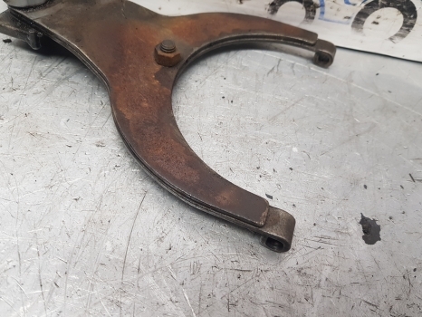 Case International 956, 1056 Rear Axle Differential Fork 3230701r91, 2706178r93 - Задняя ось для Тракторов: фото 3 Case International 956, 1056 Rear Axle Differential Fork 3230701r91, 2706178r93 - Задняя ось для Тракторов: фото 3
