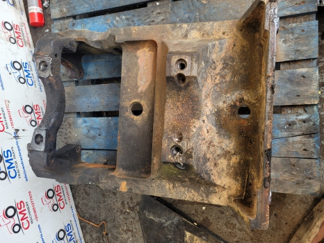 Claas Ares 500, 600, 800 Series 656 Rx Rz Front Axle Support Bolster 7700098196 - Подвеска: фото 2 Claas Ares 500, 600, 800 Series 656 Rx Rz Front Axle Support Bolster 7700098196 - Подвеска: фото 2