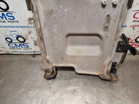 Claas Arion 640, 500, 600, Cab Front Support 2136357, 002163354 - Подвеска кабины: фото 3 Claas Arion 640, 500, 600, Cab Front Support 2136357, 002163354 - Подвеска кабины: фото 3