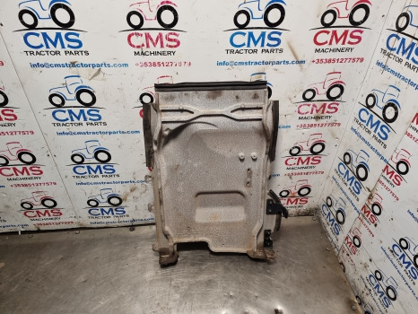 Claas Arion 640, 500, 600, Cab Front Support 2136357, 002163354 - Подвеска кабины: фото 1 Claas Arion 640, 500, 600, Cab Front Support 2136357, 002163354 - Подвеска кабины: фото 1