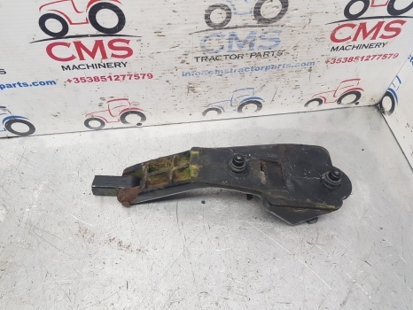 Claas Axos 310, 320, 330, 340 Parts Cab Door Hinge Lhs Top 0011377540; 11377540 - Дверь и запчасти для Тракторов: фото 5 Claas Axos 310, 320, 330, 340 Parts Cab Door Hinge Lhs Top 0011377540; 11377540 - Дверь и запчасти для Тракторов: фото 5