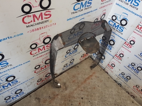 Deutz Agrotron 135, Agroton 100, 4.xx, 6.xx Engine Front Grille Assy 04411371 - Решётка радиатора: фото 4 Deutz Agrotron 135, Agroton 100, 4.xx, 6.xx Engine Front Grille Assy 04411371 - Решётка радиатора: фото 4