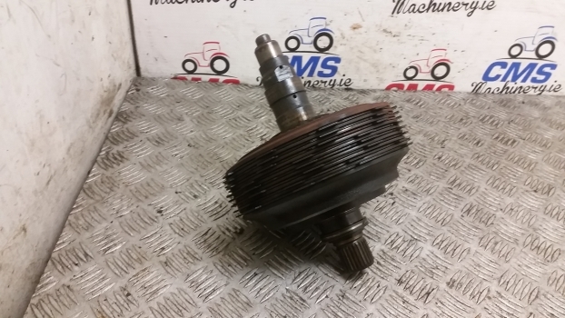 Deutz Agrotron 150 Mk3 Clutch Shaft And Discs 04419770, 04416796, 04419769 - Сцепление и запчасти для Тракторов: фото 4 Deutz Agrotron 150 Mk3 Clutch Shaft And Discs 04419770, 04416796, 04419769 - Сцепление и запчасти для Тракторов: фото 4