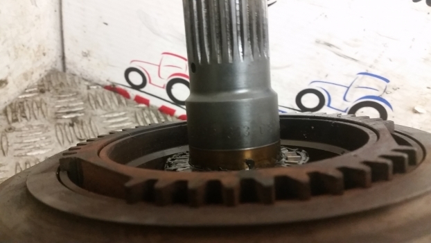 Deutz Agrotron 6.15 Powershift Clutch Assy, Shaft 04427607, 04419770, 2093313089 - Сцепление и запчасти для Тракторов: фото 4 Deutz Agrotron 6.15 Powershift Clutch Assy, Shaft 04427607, 04419770, 2093313089 - Сцепление и запчасти для Тракторов: фото 4