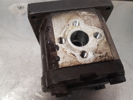 Ford 30 Seriesfiat 90-90, 56, 66, 76, 86 Series Single Hydraulic Pump 0510625362 - Гидравлический насос для Тракторов: фото 3 Ford 30 Seriesfiat 90-90, 56, 66, 76, 86 Series Single Hydraulic Pump 0510625362 - Гидравлический насос для Тракторов: фото 3