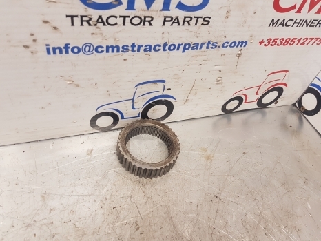 Ford 3930, 4630, 4830, 5030 Transmission Coupling K3660228972, 83985676 - Трансмиссия для Тракторов: фото 3 Ford 3930, 4630, 4830, 5030 Transmission Coupling K3660228972, 83985676 - Трансмиссия для Тракторов: фото 3