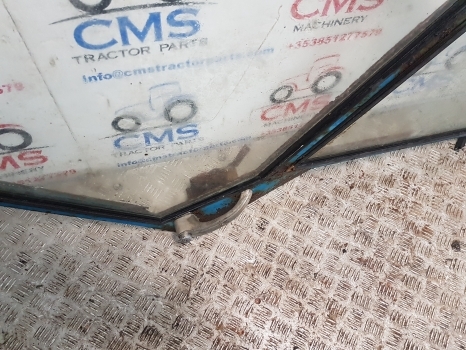 Ford 4110, 5610, 6410, 6610 Lp Cab Door Right 83931994, 83957672 - Дверь и запчасти для Тракторов: фото 4 Ford 4110, 5610, 6410, 6610 Lp Cab Door Right 83931994, 83957672 - Дверь и запчасти для Тракторов: фото 4