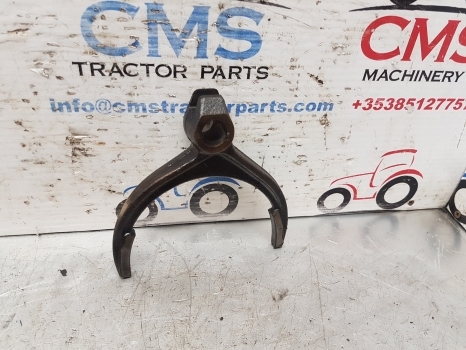 Ford 4630, 4830, 5030 30 Series Transmission Fork K3660029212, 83962492 - Трансмиссия для Тракторов: фото 1 Ford 4630, 4830, 5030 30 Series Transmission Fork K3660029212, 83962492 - Трансмиссия для Тракторов: фото 1
