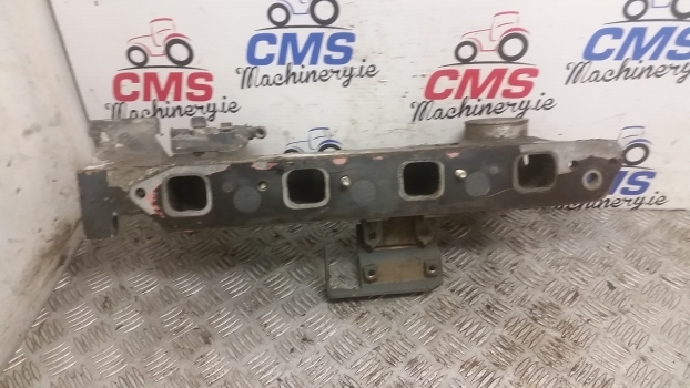 Ford 5640, 6640, 7740 Inlet Manifold 87802780 - Впускной коллектор для Тракторов: фото 3 Ford 5640, 6640, 7740 Inlet Manifold 87802780 - Впускной коллектор для Тракторов: фото 3