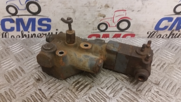 Ford New Holland 7840 40 And Ts Series Trailer Brake Valve 81874969, 1535108113 - Тормозной клапан для Тракторов: фото 2 Ford New Holland 7840 40 And Ts Series Trailer Brake Valve 81874969, 1535108113 - Тормозной клапан для Тракторов: фото 2