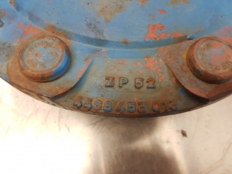 Ford Tw 20 Front Axle Hub Bolt Plate Ford 4468453013, Zp1927708, 4468453013 - Ступица для Тракторов: фото 5 Ford Tw 20 Front Axle Hub Bolt Plate Ford 4468453013, Zp1927708, 4468453013 - Ступица для Тракторов: фото 5