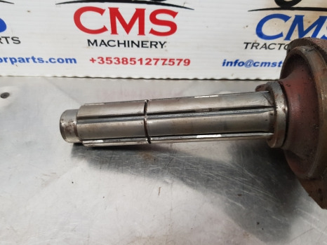 International Case 84, 85, 95 Series 885 Xl Transmission Shaft And Cover 65258c1 - Трансмиссия: фото 4 International Case 84, 85, 95 Series 885 Xl Transmission Shaft And Cover 65258c1 - Трансмиссия: фото 4
