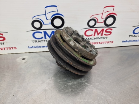 John Deere 1950, 2040, 2140, Crankshaft Pulley R70443 - Натяжитель ремня для Тракторов: фото 4 John Deere 1950, 2040, 2140, Crankshaft Pulley R70443 - Натяжитель ремня для Тракторов: фото 4