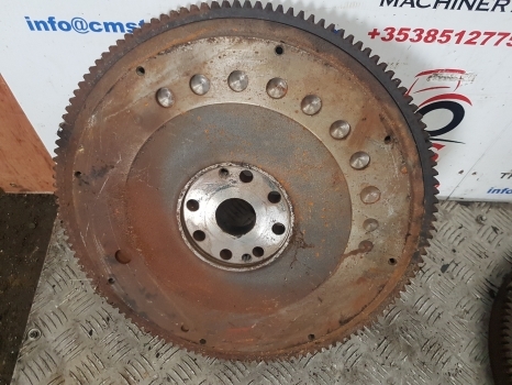John Deere 3220, 3215, 3415, 3420 Telehandler Flywheel Assy R516568, R516568 - Маховик для Телескопических погрузчиков: фото 5 John Deere 3220, 3215, 3415, 3420 Telehandler Flywheel Assy R516568, R516568 - Маховик для Телескопических погрузчиков: фото 5