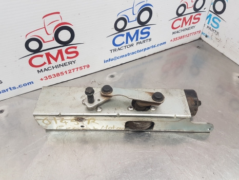 John Deere 6145r, 6m, 6r Series, Front Wiper Motor Assy Al215736 - Щетка стеклоочистителя для Сельскохозяйственной техники: фото 4 John Deere 6145r, 6m, 6r Series, Front Wiper Motor Assy Al215736 - Щетка стеклоочистителя для Сельскохозяйственной техники: фото 4