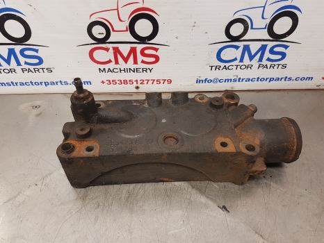 John Deere 6210r Thermostat Cover Re563647, R542035, Re542575, R530238 - Термостат для Тракторов: фото 1 John Deere 6210r Thermostat Cover Re563647, R542035, Re542575, R530238 - Термостат для Тракторов: фото 1