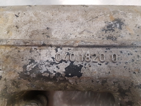 Lamboghini 1056, 1156, 1256 Engine Intake Manifold 0.040.1820.0/10, 040.1820.0 - Впускной коллектор для Тракторов: фото 3 Lamboghini 1056, 1156, 1256 Engine Intake Manifold 0.040.1820.0/10, 040.1820.0 - Впускной коллектор для Тракторов: фото 3