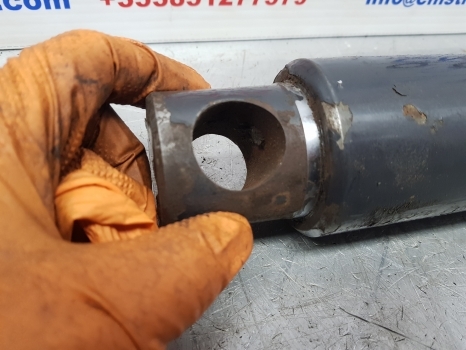 Landini Vision 105 Lift Assist Cylinder Ram Parts 3186443m91, 3314679m1 - Гидравлический цилиндр для Тракторов: фото 5 Landini Vision 105 Lift Assist Cylinder Ram Parts 3186443m91, 3314679m1 - Гидравлический цилиндр для Тракторов: фото 5