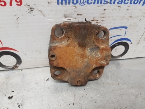 Landini Vision 95, 105 Front Axle King Pin Top Cover 3557986m1 - Передняя ось для Тракторов: фото 2 Landini Vision 95, 105 Front Axle King Pin Top Cover 3557986m1 - Передняя ось для Тракторов: фото 2