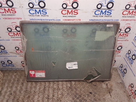 Massey Ferguson 200, 300, 600, Landini Cab Windshield 3301875m1, 3301875m3 - Стекло и запчасти для Тракторов: фото 1 Massey Ferguson 200, 300, 600, Landini Cab Windshield 3301875m1, 3301875m3 - Стекло и запчасти для Тракторов: фото 1