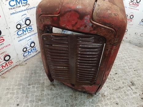 Massey Ferguson 35, 35x Bonnet, Hood Original 1884060m91, 826815m91, 826816m91 - Капот для Тракторов: фото 3 Massey Ferguson 35, 35x Bonnet, Hood Original 1884060m91, 826815m91, 826816m91 - Капот для Тракторов: фото 3
