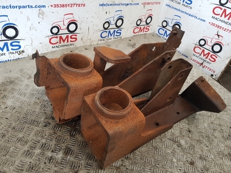 New Holland Case T7, Puma T7.225 Cab Suspension Bracket Support Lhs Rhs 84353071 - Подвеска кабины для Тракторов: фото 4 New Holland Case T7, Puma T7.225 Cab Suspension Bracket Support Lhs Rhs 84353071 - Подвеска кабины для Тракторов: фото 4