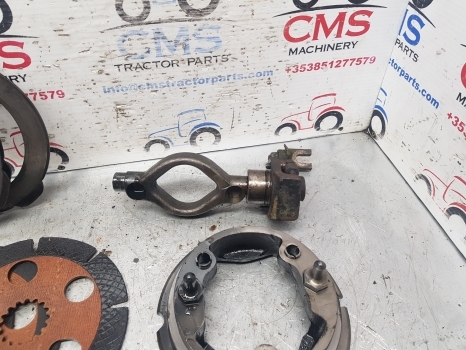 New Holland Lm435a Dana Spicer Brake Actuator Disc Kit 112.07.610.02; 85813919 - Тормозной диск для Телескопических погрузчиков: фото 5 New Holland Lm435a Dana Spicer Brake Actuator Disc Kit 112.07.610.02; 85813919 - Тормозной диск для Телескопических погрузчиков: фото 5