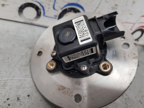 New Holland Steyr Case Adblue Urea Quality Sensor 84553250, 47520143 - Сенсор для Тракторов: фото 4 New Holland Steyr Case Adblue Urea Quality Sensor 84553250, 47520143 - Сенсор для Тракторов: фото 4