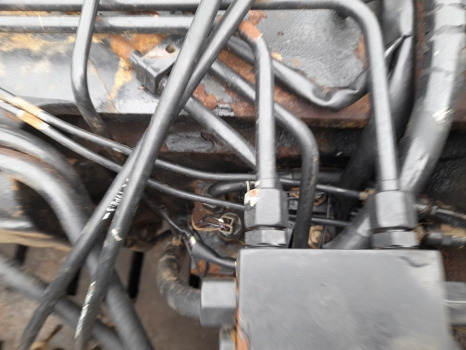 Детали тормозной системы Valtra 6100, 6200, 6300, 6400 Trailer Brake Valve V32436120: фото 6