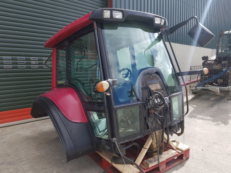 Valtra T.150 T150ch, T150c, Tc, Tch Series, Complete Cab V35971000, V36567500 - Кабина: фото 1 Valtra T.150 T150ch, T150c, Tc, Tch Series, Complete Cab V35971000, V36567500 - Кабина: фото 1