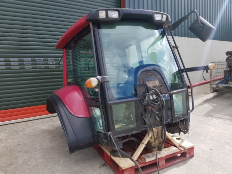 Valtra T.150 T150ch, T150c, Tc, Tch Series, Complete Cab V35971000, V36567500 - Кабина: фото 2 Valtra T.150 T150ch, T150c, Tc, Tch Series, Complete Cab V35971000, V36567500 - Кабина: фото 2