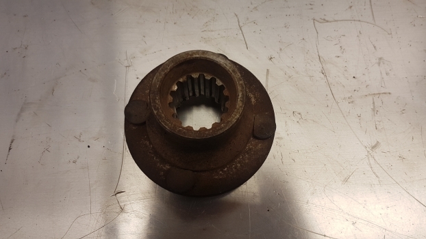 Case New Holland Tm And Mxm Front 4wd Flange Coupling 5190345 - Запчасти для Тракторов: фото 5 Case New Holland Tm And Mxm Front 4wd Flange Coupling 5190345 - Запчасти для Тракторов: фото 5