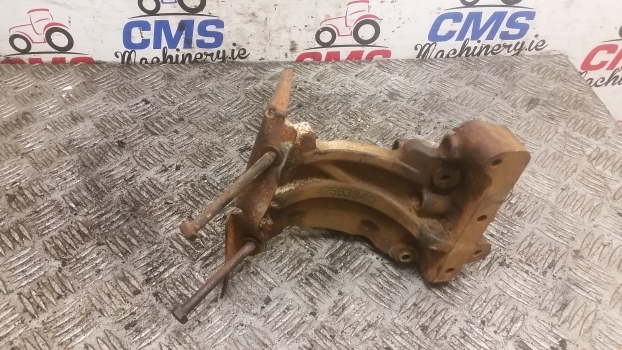 New Holland T5.100. T5.110, T5.120 Air Compressor Bracket 47563840 - Запчасти для Тракторов: фото 1 New Holland T5.100. T5.110, T5.120 Air Compressor Bracket 47563840 - Запчасти для Тракторов: фото 1
