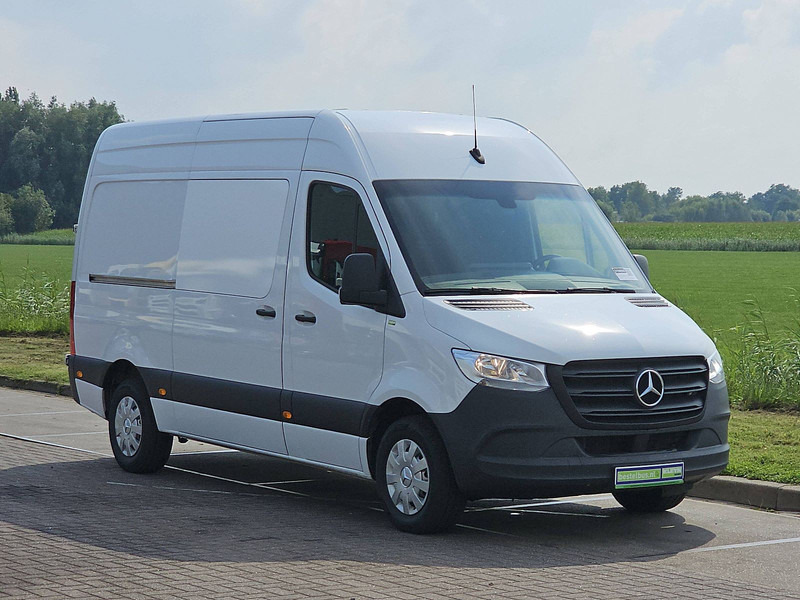 Mercedes-Benz Sprinter 317 L2H2 3.5t-Trekhaak! - Цельнометаллический фургон: фото 4 Mercedes-Benz Sprinter 317 L2H2 3.5t-Trekhaak! - Цельнометаллический фургон: фото 4
