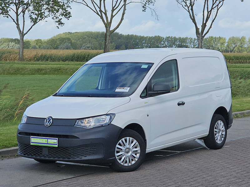 Volkswagen Caddy 2.0 L1 102PK Euro6 AC! - Малотоннажный фургон: фото 2 Volkswagen Caddy 2.0 L1 102PK Euro6 AC! - Малотоннажный фургон: фото 2