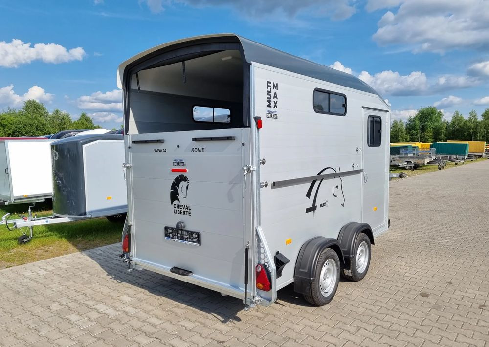 Cheval Liberte Multimax przyczepa na dwa konie | duża siodlarnia | drzwi boczne | 2600 kg DMC | 380×181 cm | ALUMINIOWA | Debon | dostawa | mocna i solidna | - Прицеп-коневоз: фото 4 Cheval Liberte Multimax przyczepa na dwa konie | duża siodlarnia | drzwi boczne | 2600 kg DMC | 380×181 cm | ALUMINIOWA | Debon | dostawa | mocna i solidna | - Прицеп-коневоз: фото 4