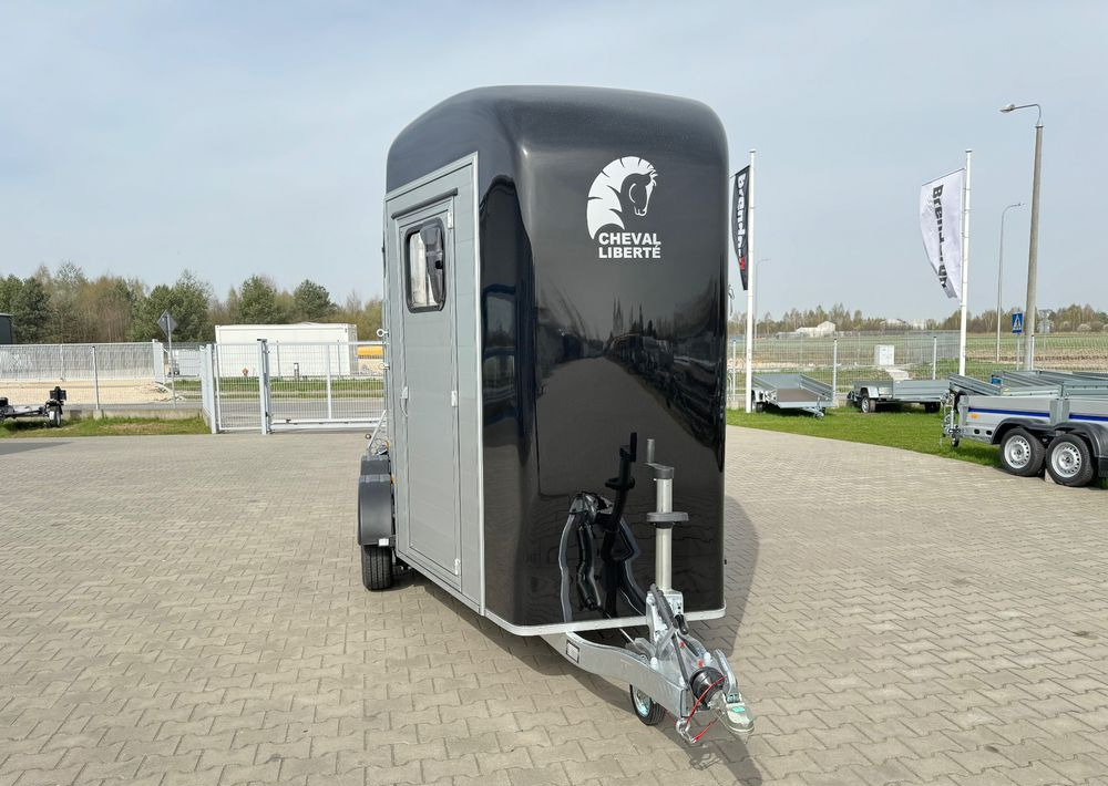 Cheval Liberte Touring Country XL przyczepa na dwa konie | duża siodlarnia | drzwi boczne | rampa przednia | 387×179 cm | ALUMINIOWA | Debon | dostawa | mocna i solidna | - Прицеп-коневоз: фото 5 Cheval Liberte Touring Country XL przyczepa na dwa konie | duża siodlarnia | drzwi boczne | rampa przednia | 387×179 cm | ALUMINIOWA | Debon | dostawa | mocna i solidna | - Прицеп-коневоз: фото 5