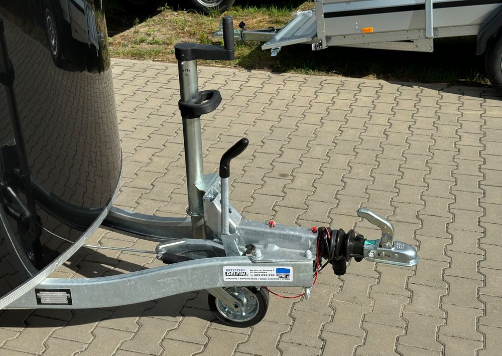 DEBON C400 ALU + drzwi boczne | 315x164 cm | DMC 750 - 1300 kg - Прицеп-фургон: фото 5 DEBON C400 ALU + drzwi boczne | 315x164 cm | DMC 750 - 1300 kg - Прицеп-фургон: фото 5