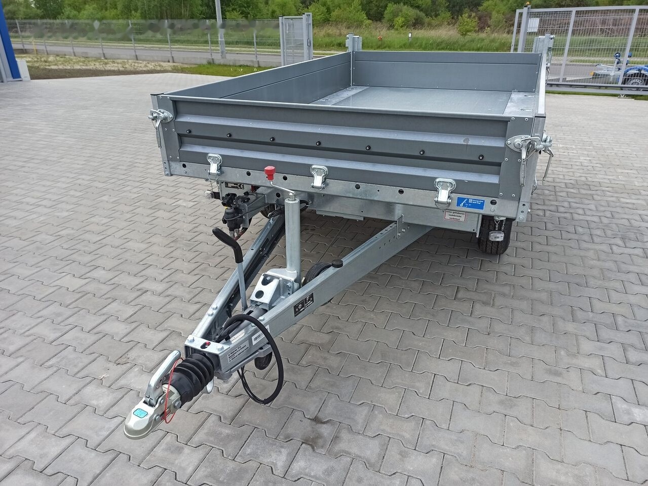 Stema SHDK 35-30-18.2 kiper tipper dump trailer wywrotka 300 x 180 cm - Самосвальный прицеп: фото 4 Stema SHDK 35-30-18.2 kiper tipper dump trailer wywrotka 300 x 180 cm - Самосвальный прицеп: фото 4